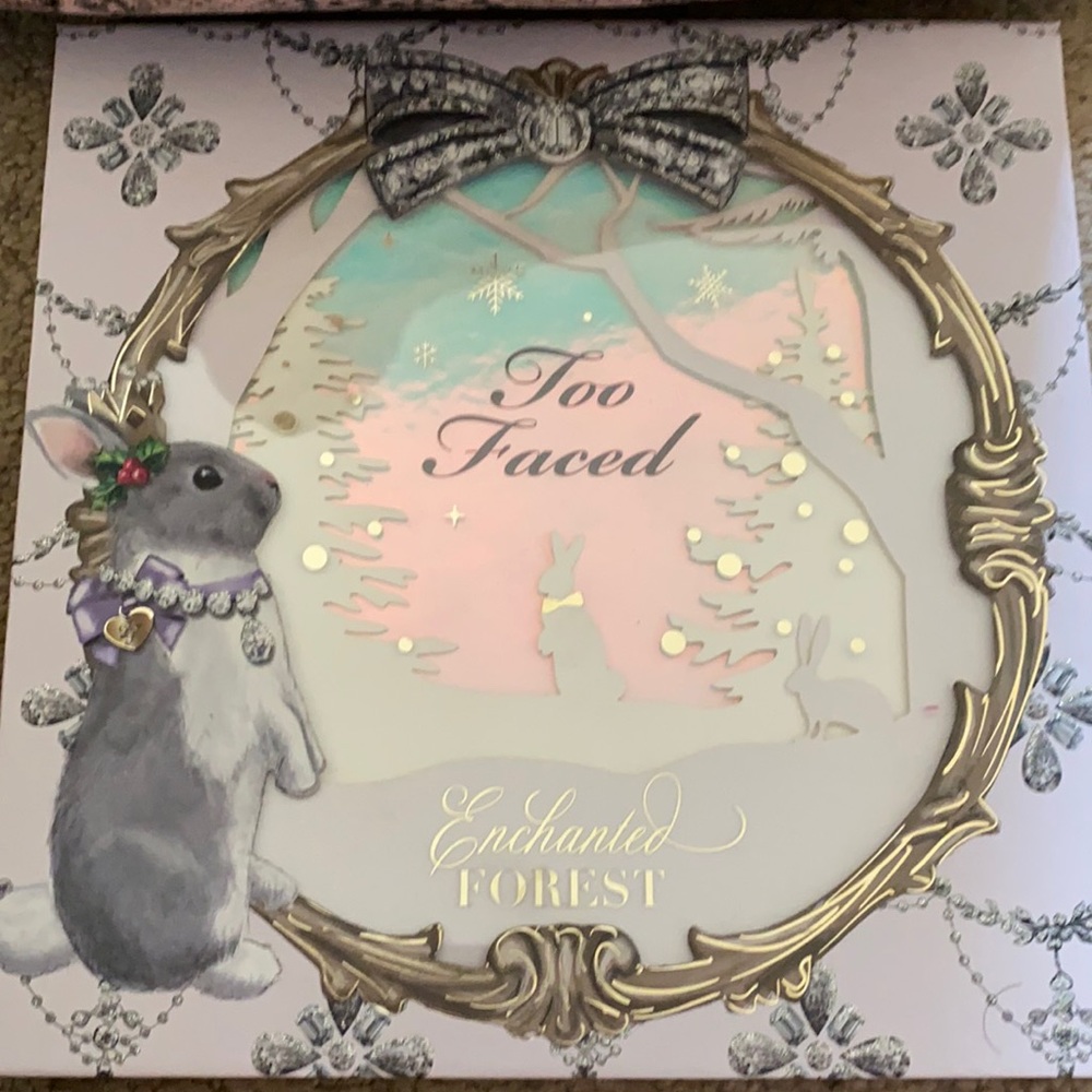 LE too faced enchanted forest palette